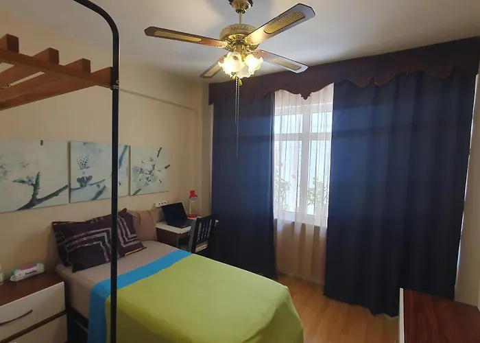 Feeling At Home In Istanbul Center 5 Minutes Walk To The Atakoey Metro Station & Metrobus