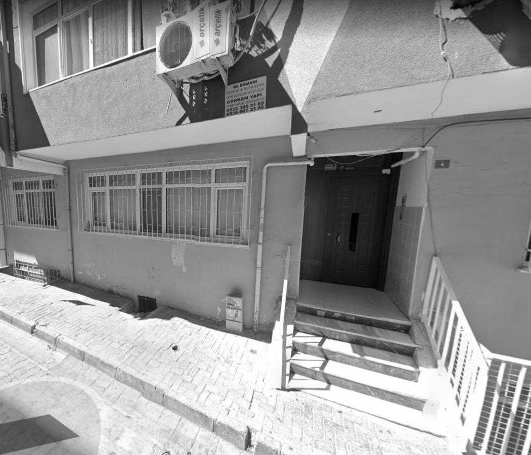 Feeling At In Center 5 Minutes Walk To The Atakoey Metro Station & Metrobus Homestay