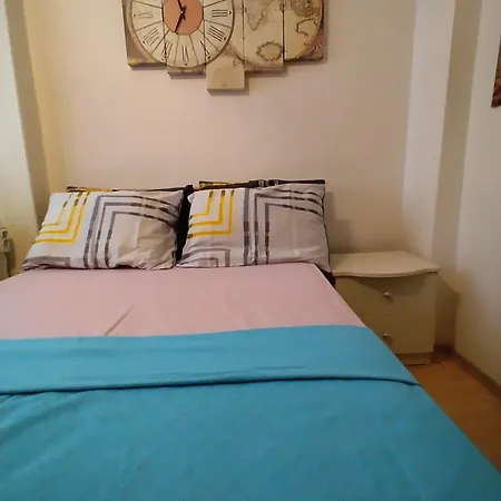 Feeling At Home In Istanbul Center 5 Minutes Walk To The Atakoey Metro Station & Metrobus Exterior photo