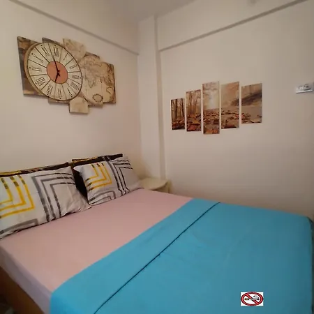 Feeling At Home In Istanbul Center 5 Minutes Walk To The Atakoey Metro Station & Metrobus Exterior photo