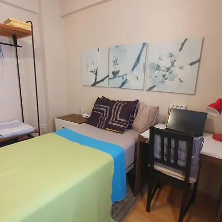 Feeling At Home In Istanbul Center 5 Minutes Walk To The Atakoey Metro Station & Metrobus Exterior photo